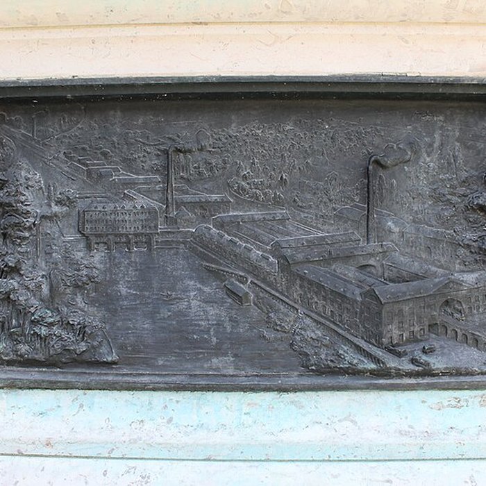 Photo de Monument à Émile Menier de Noisiel