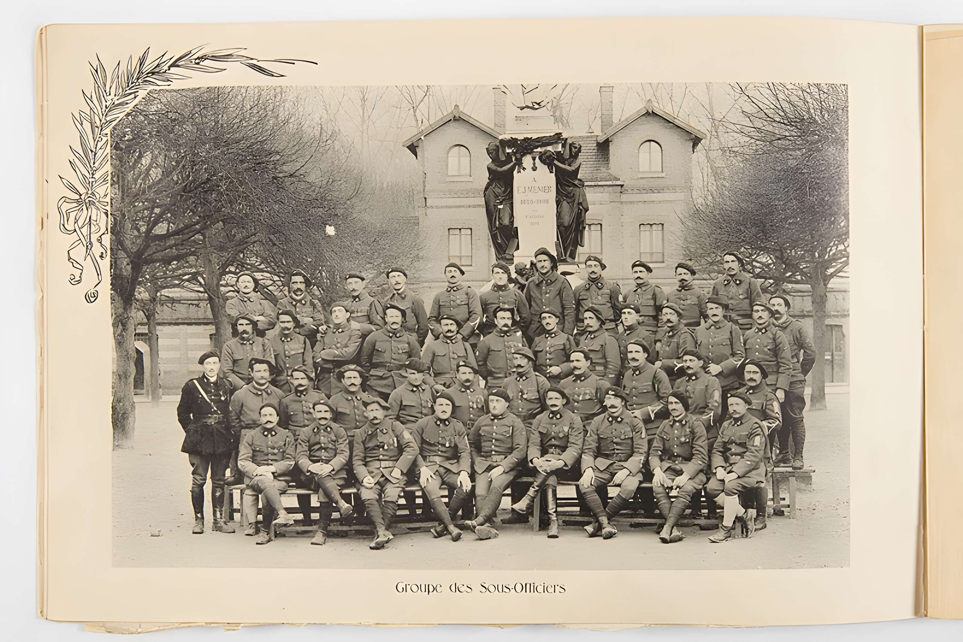 Monument à Émile Menier de Noisiel