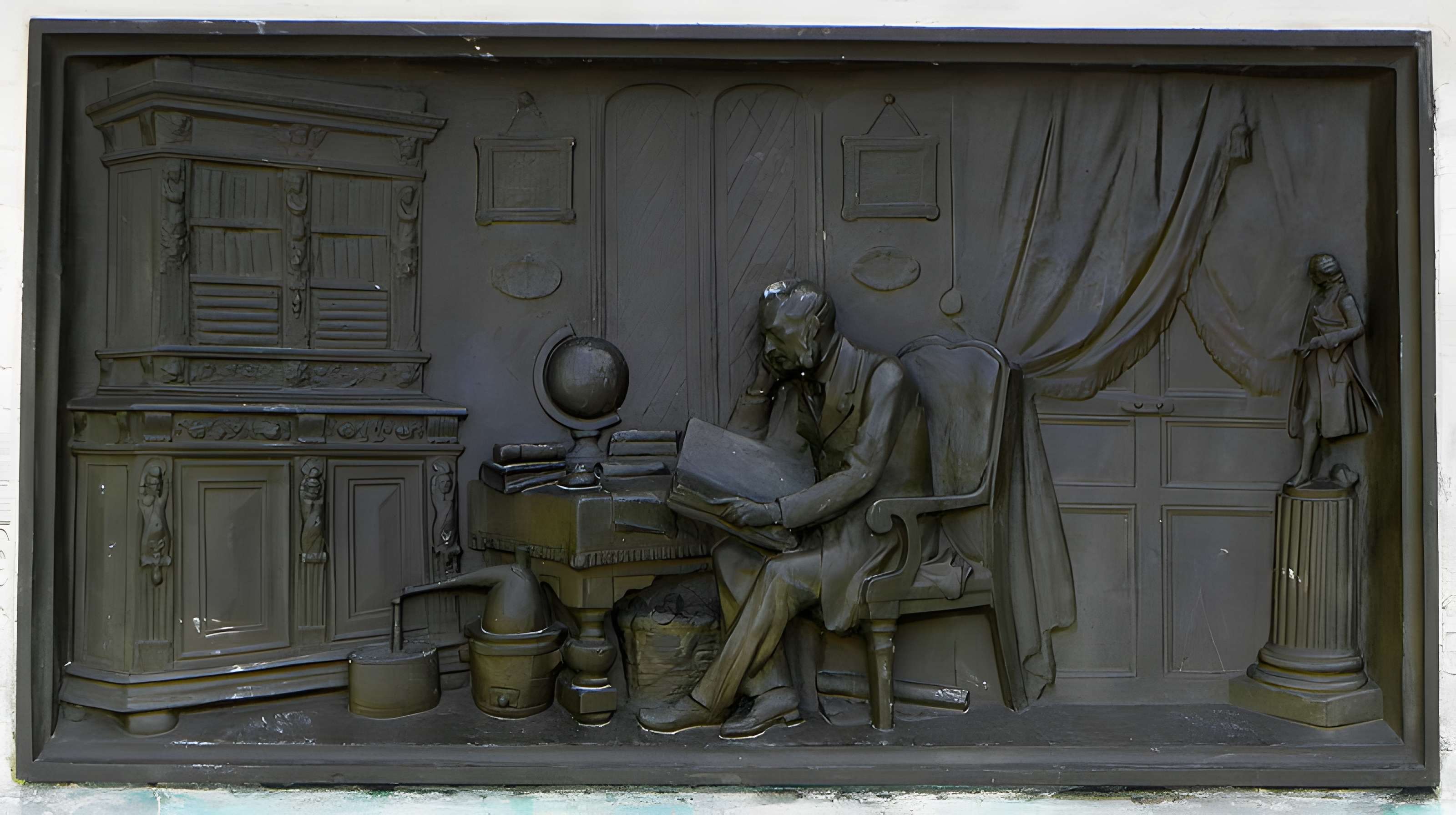 Monument à Émile Menier de Noisiel