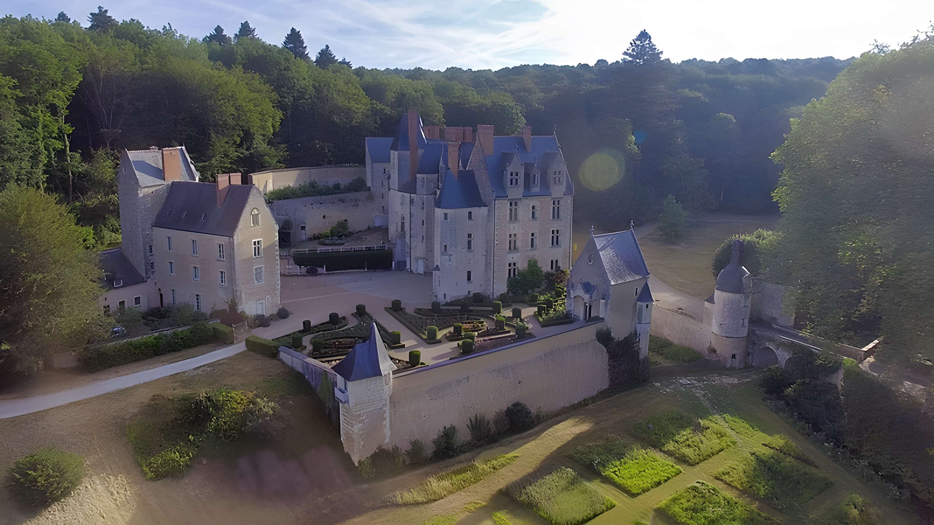 Château de Courtanvaux