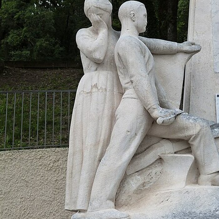 Photo de Monument aux morts de Château-Arnoux-Saint-Auban