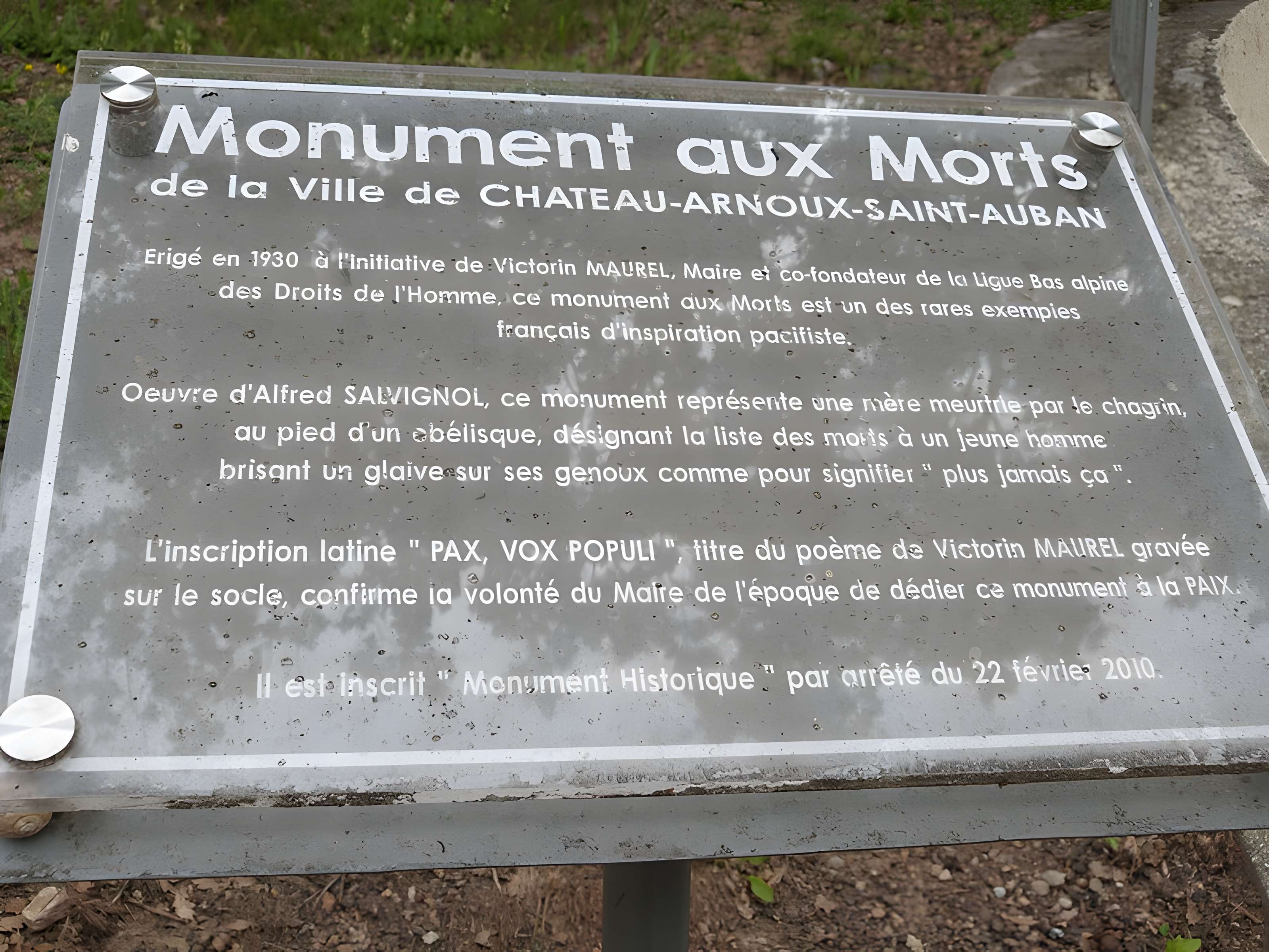 Monument aux morts de Château-Arnoux-Saint-Auban