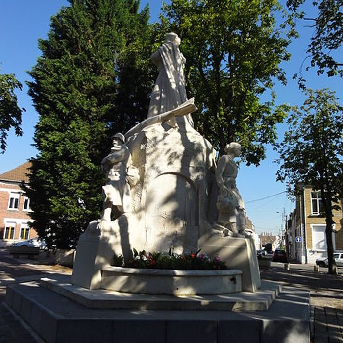 Photo de Monument aux morts de la Première Guerre mondiale de Lens