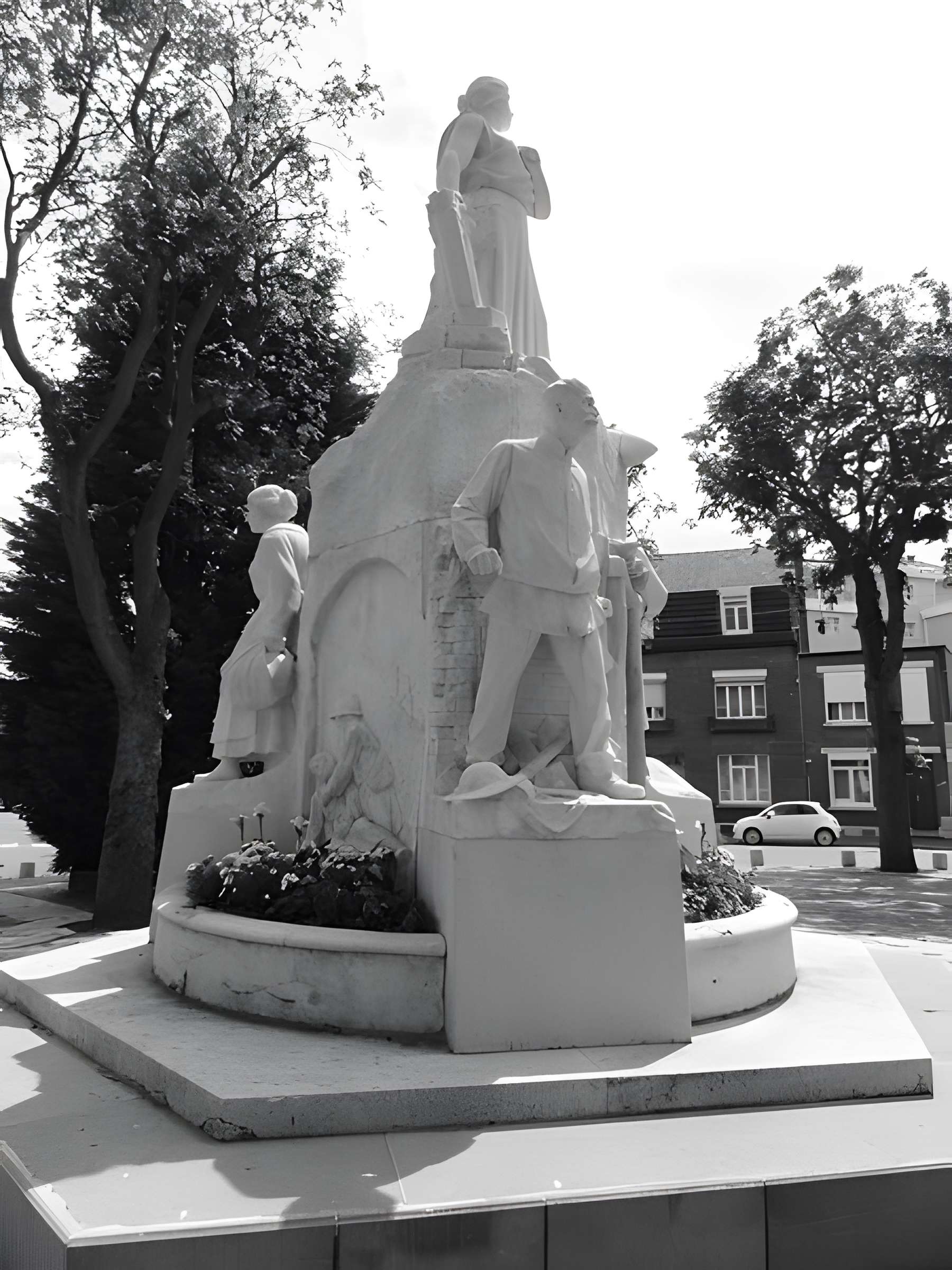 Monument aux morts de la Première Guerre mondiale de Lens