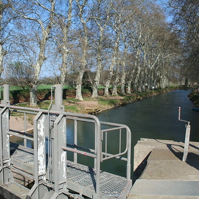 Photo de Canal du Midi : Écluse ronde dAgde