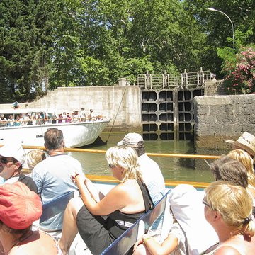 Canal du Midi : Écluse ronde dAgde