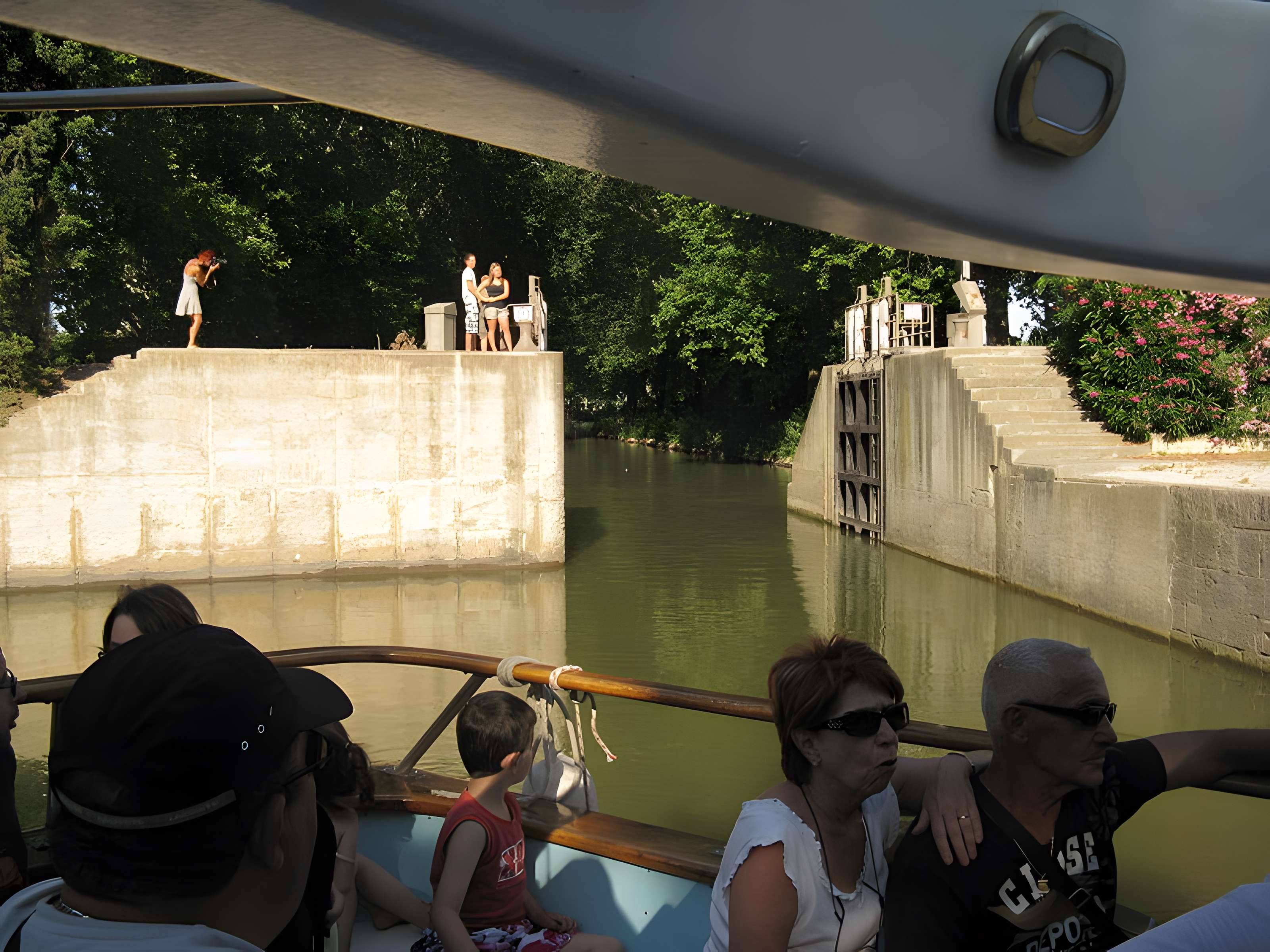 Canal du Midi : Écluse ronde d'Agde
