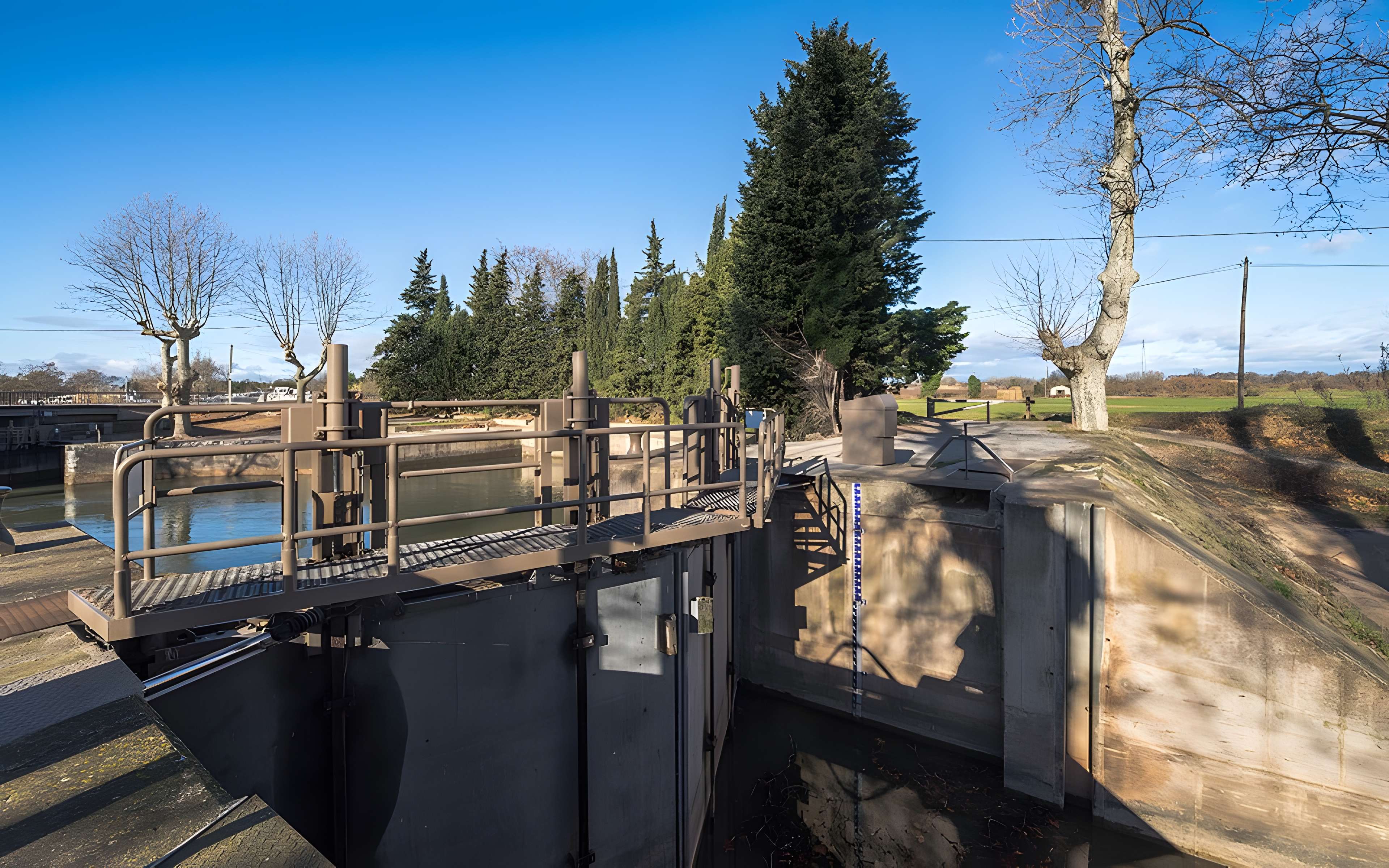 Canal du Midi : Écluse ronde d'Agde