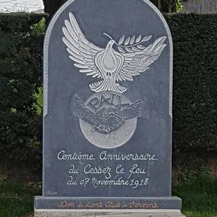 Photo de Monument de la Pierre dHaudroy à La Flamengrie