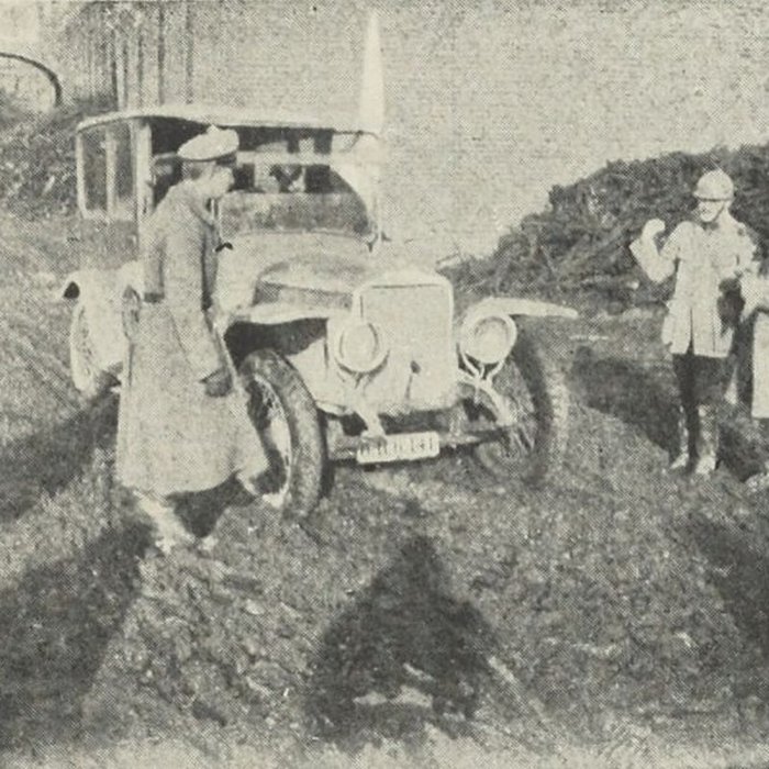 Photo de Monument de la Pierre dHaudroy à La Flamengrie