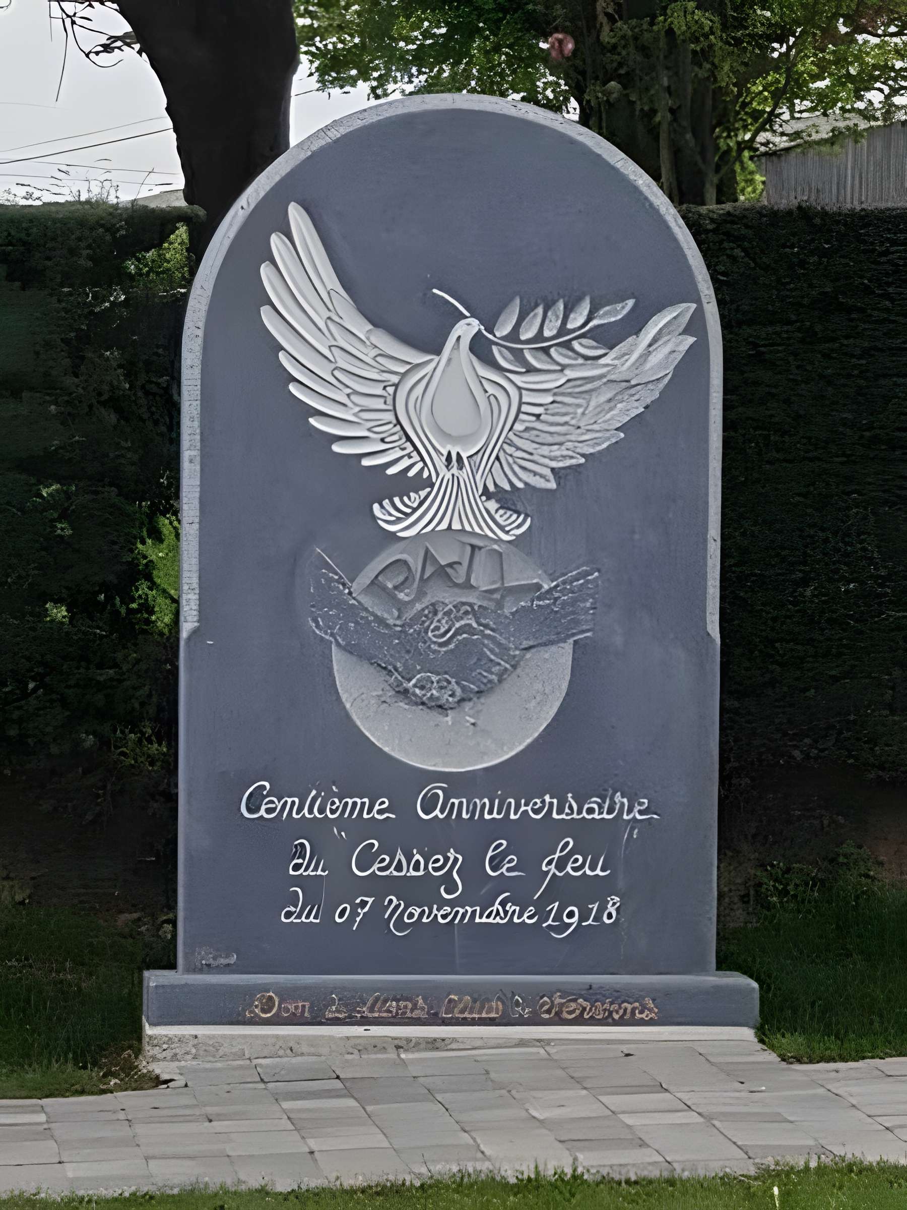 Monument de la Pierre d'Haudroy à La Flamengrie