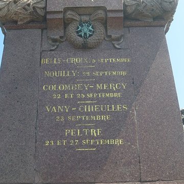 Monument du Souvenir Français à Noisseville