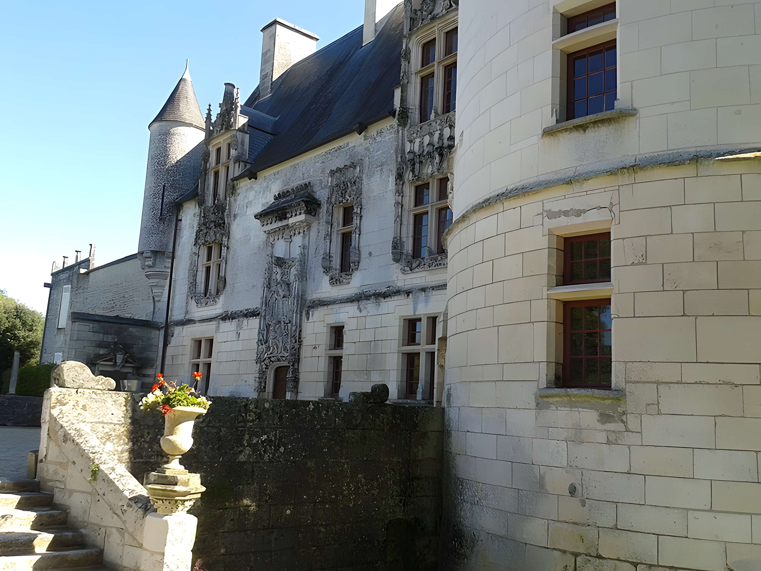 Château de Crazannes