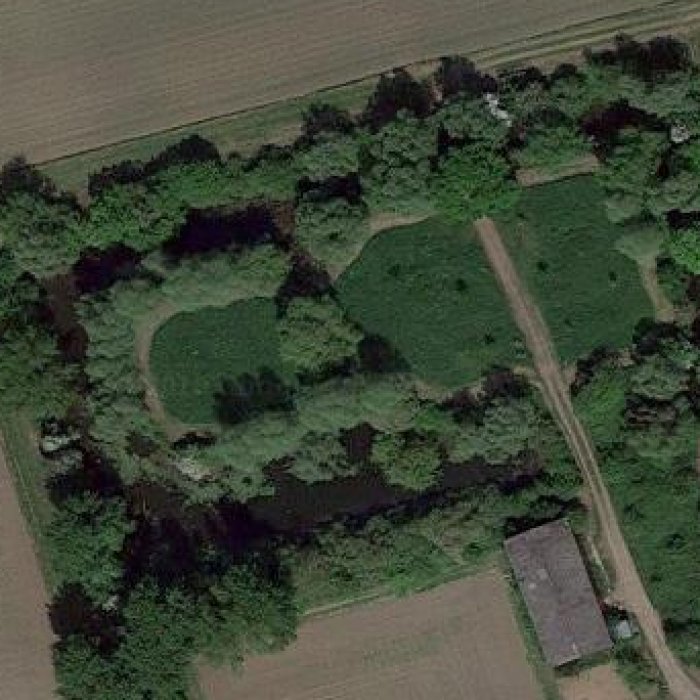 Photo de Motte féodale Rue du Plessy à Vieux-Berquin