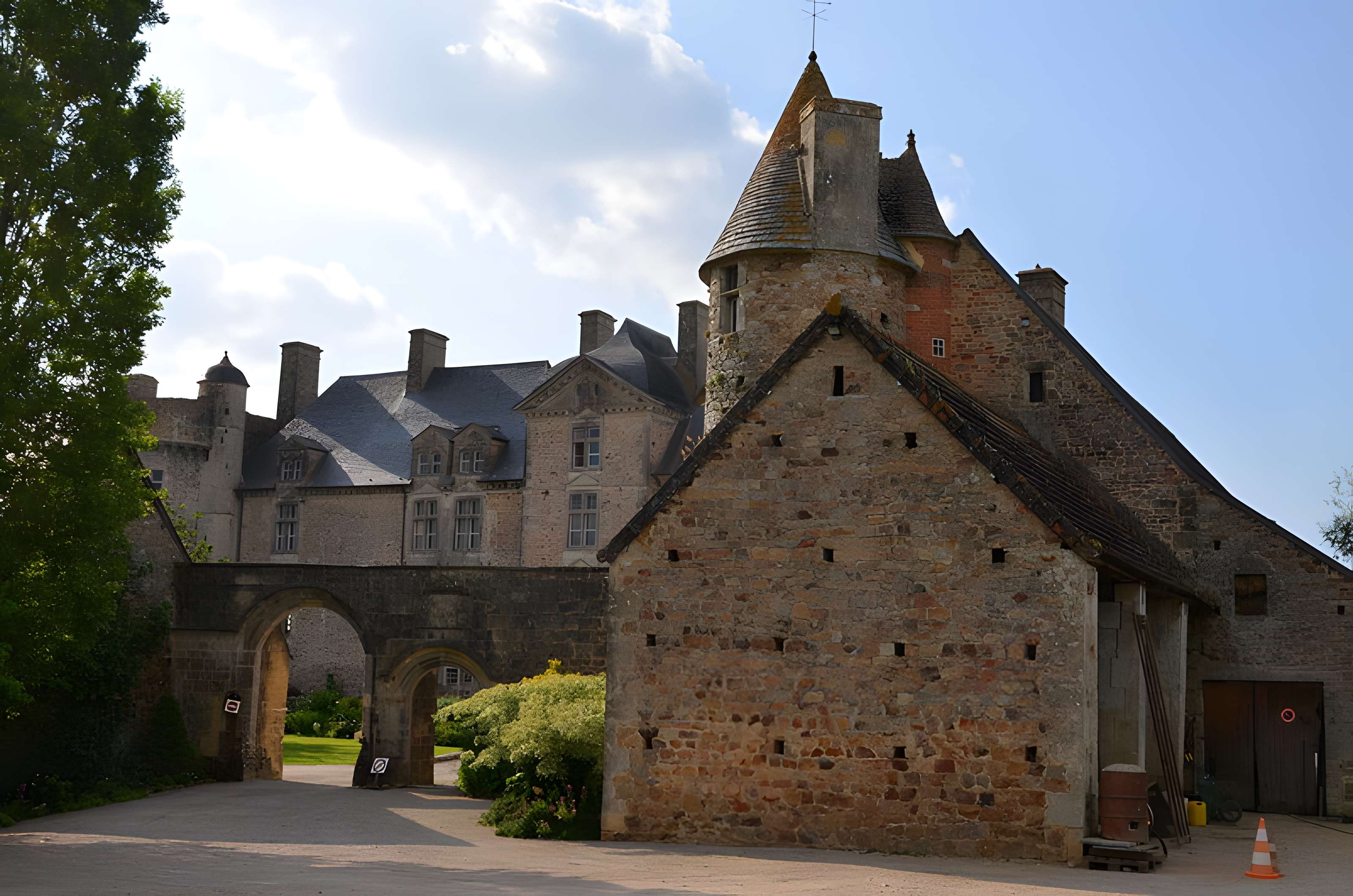 Château de Crosville-sur-Douve