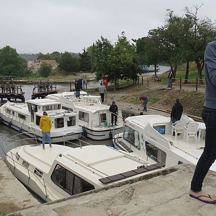 Photo de Canal du Midi : Écluses de Fonserannes