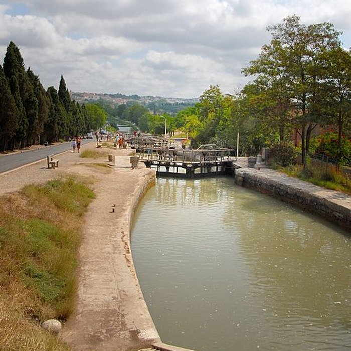 Photo de Canal du Midi : Écluses de Fonserannes