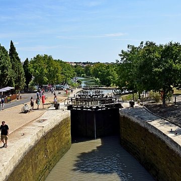 Canal du Midi : Écluses de Fonserannes