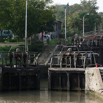 Canal du Midi : Écluses de Fonserannes