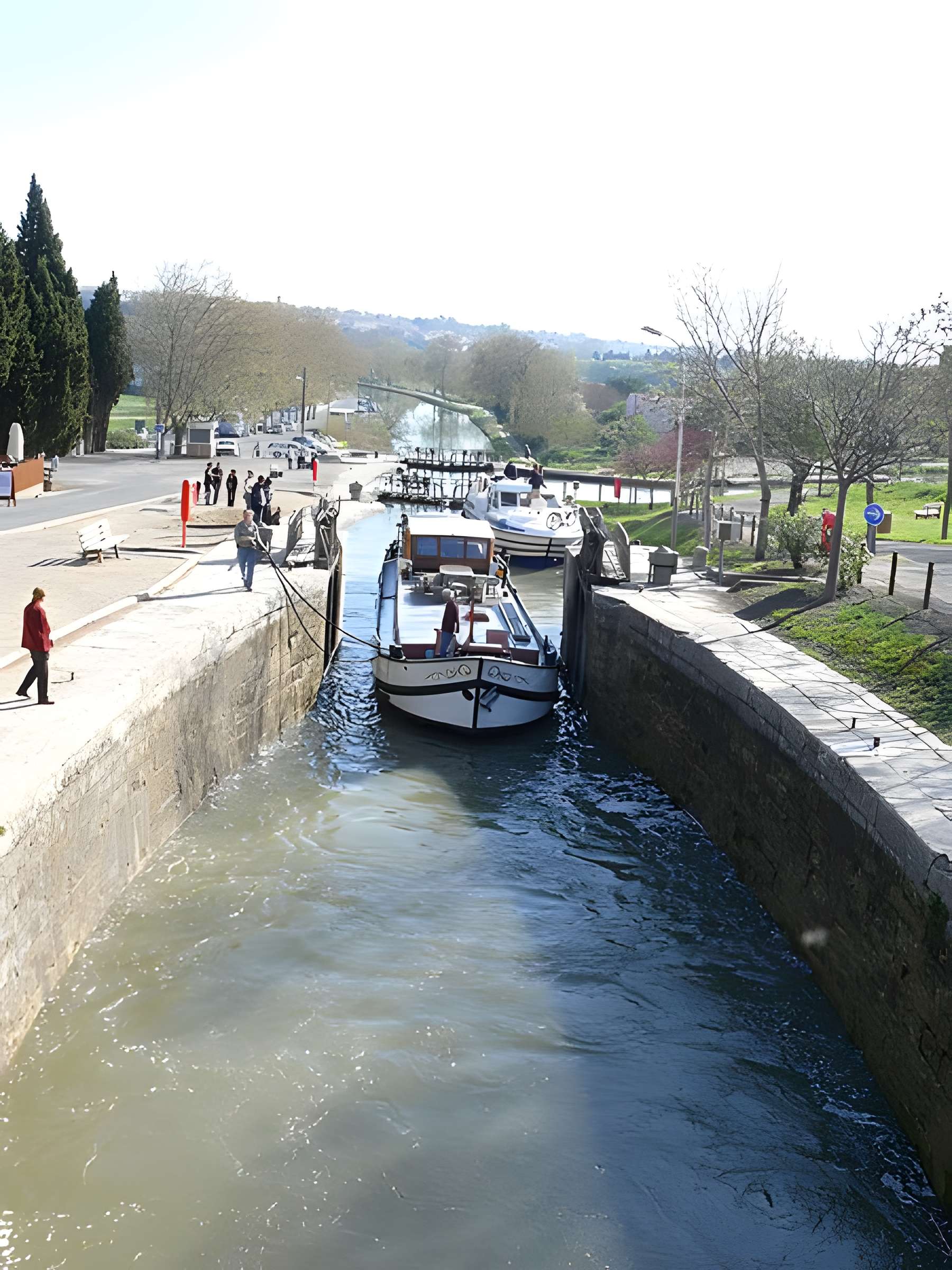 Canal du Midi : Écluses de Fonserannes