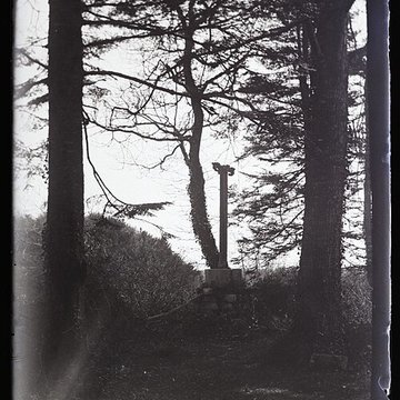 Motte féodale et camp de Lesquellen à Plabennec