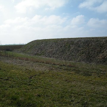 Motte médiévale de Nids