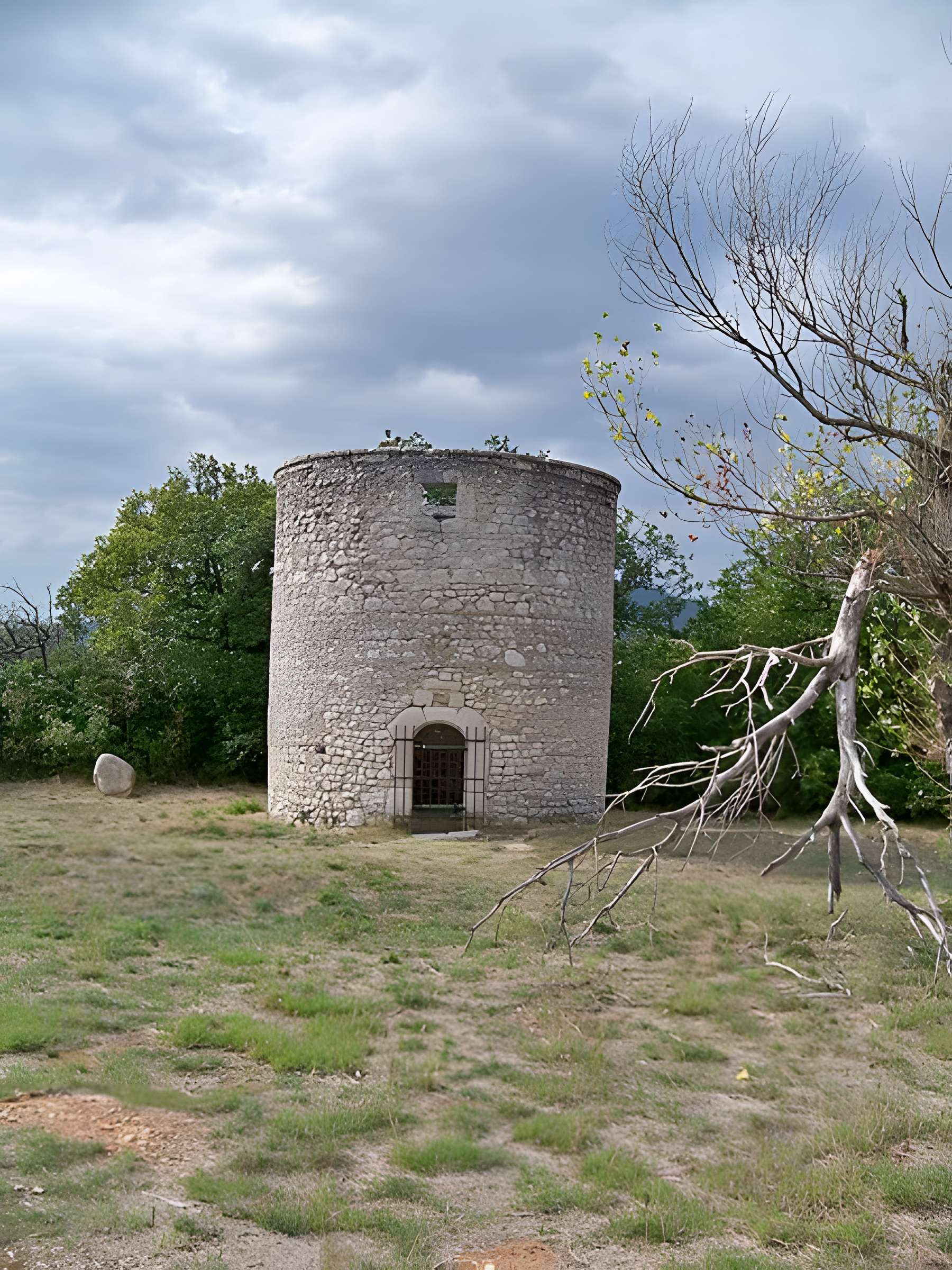 Moulin à vent de Beauvert à Donzère