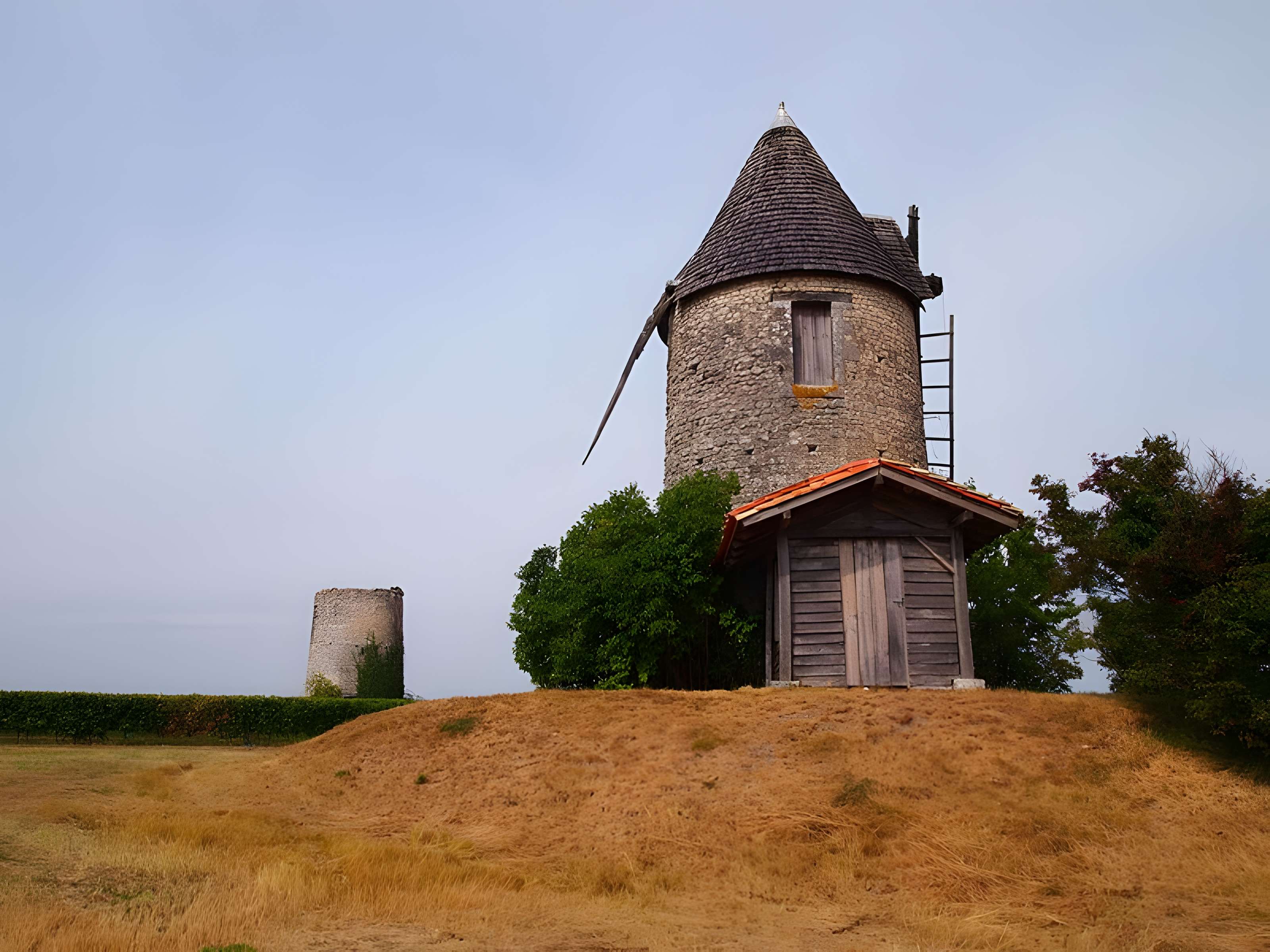 Moulin à vent de la Paille à Bessac 