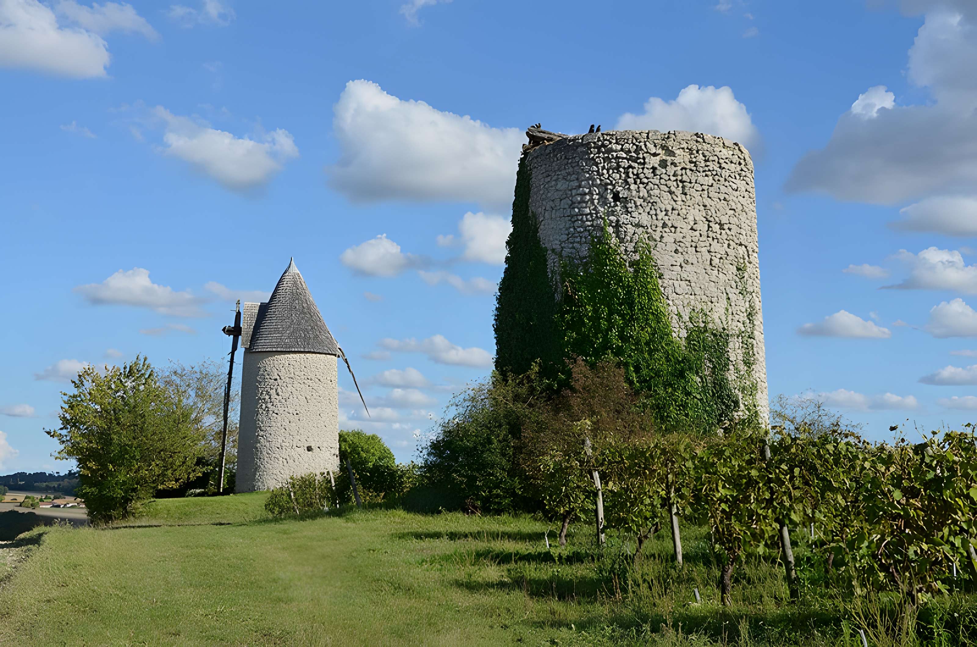 Moulin à vent de la Paille à Bessac