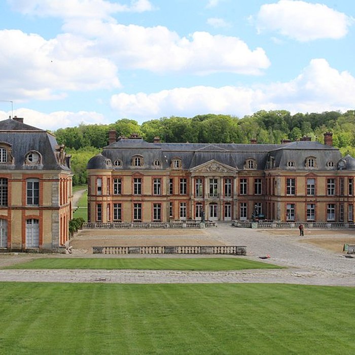 Photo de Château de Dampierre à Dampierre-en-Yvelines