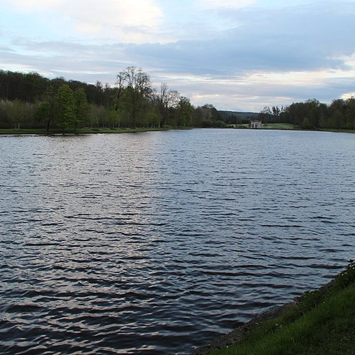 Photo de Château de Dampierre à Dampierre-en-Yvelines