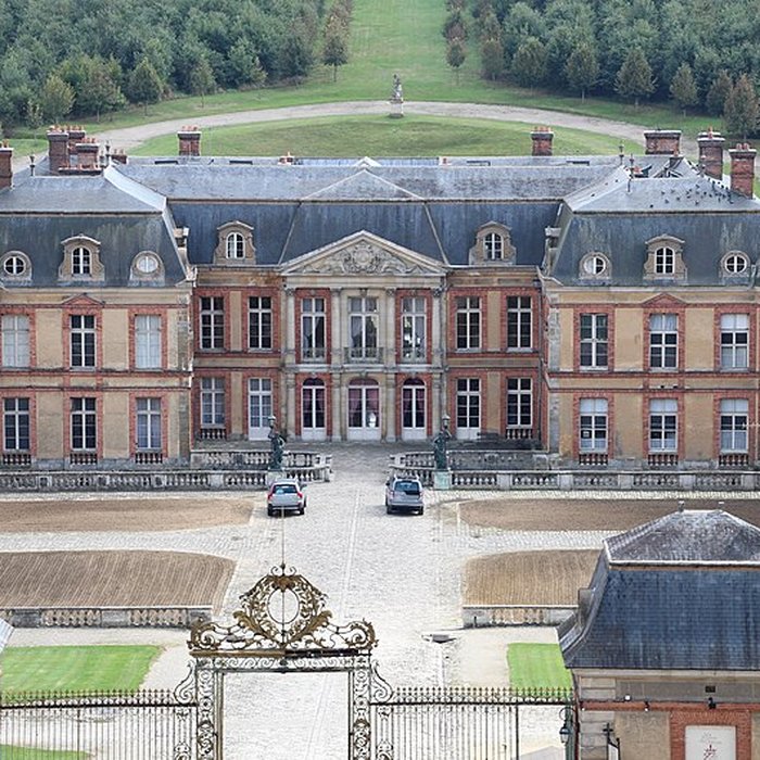 Photo de Château de Dampierre à Dampierre-en-Yvelines