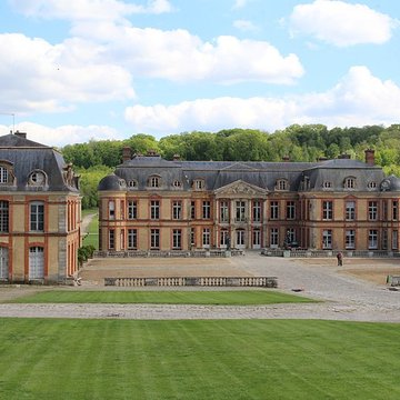 Château de Dampierre à Dampierre-en-Yvelines