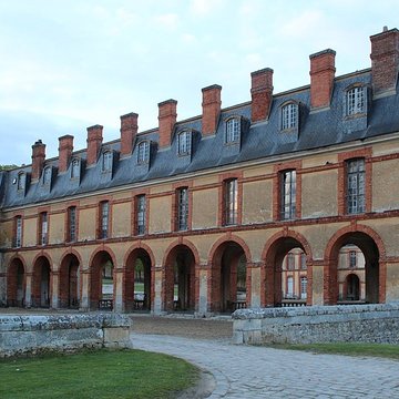 Château de Dampierre à Dampierre-en-Yvelines