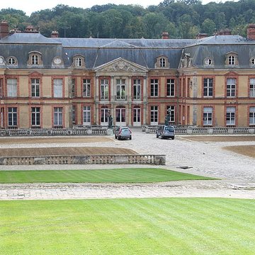Château de Dampierre à Dampierre-en-Yvelines