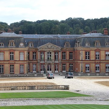 Château de Dampierre à Dampierre-en-Yvelines
