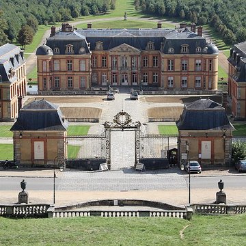 Château de Dampierre à Dampierre-en-Yvelines