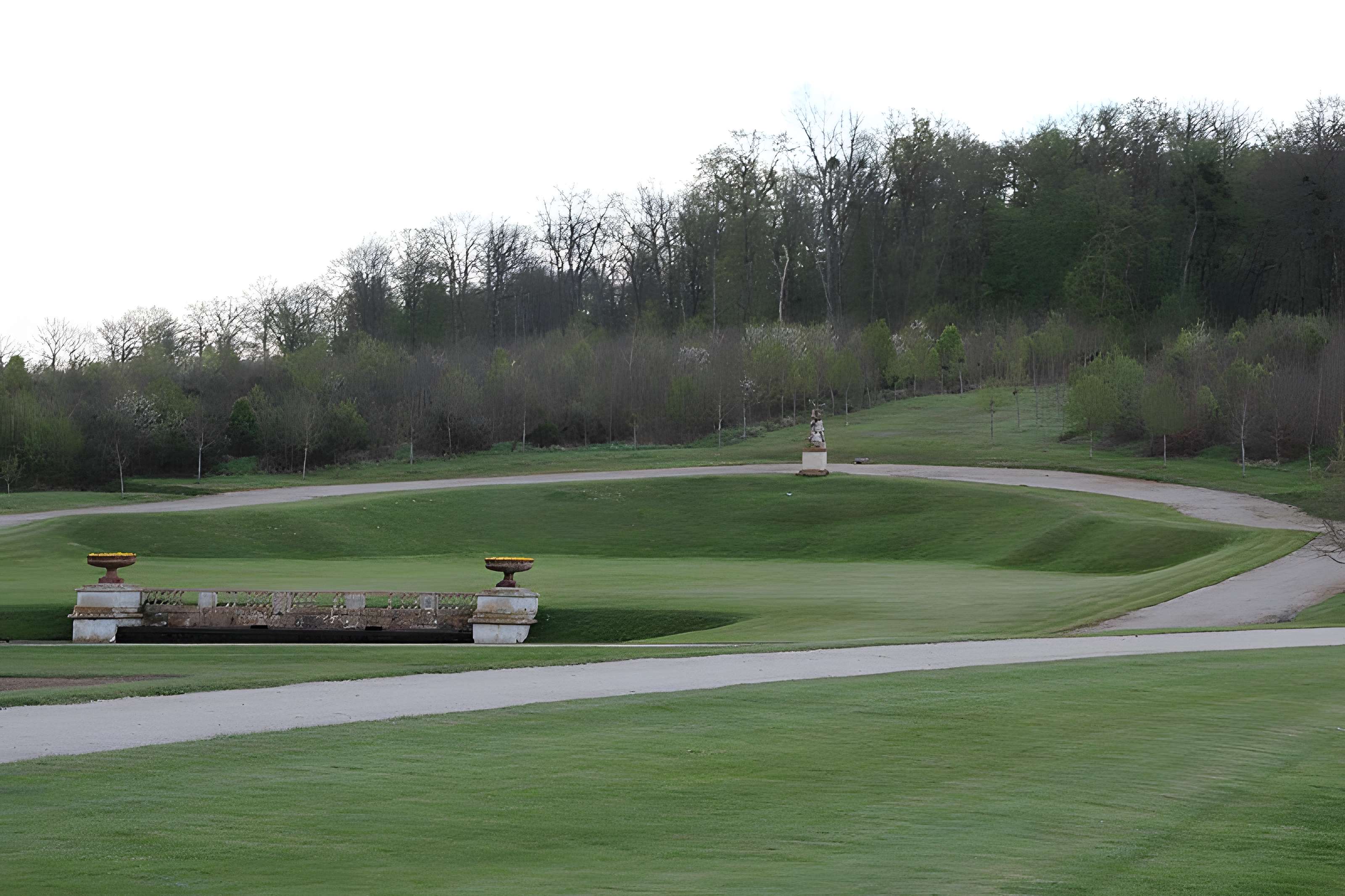 Château de Dampierre à Dampierre-en-Yvelines
