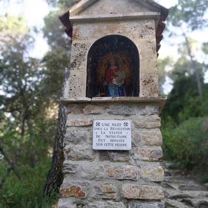 Photo de Notre dame de Grâces de Cotignac