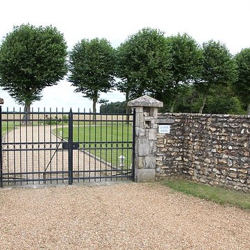 Obélisque de Boinville-le-Gaillard