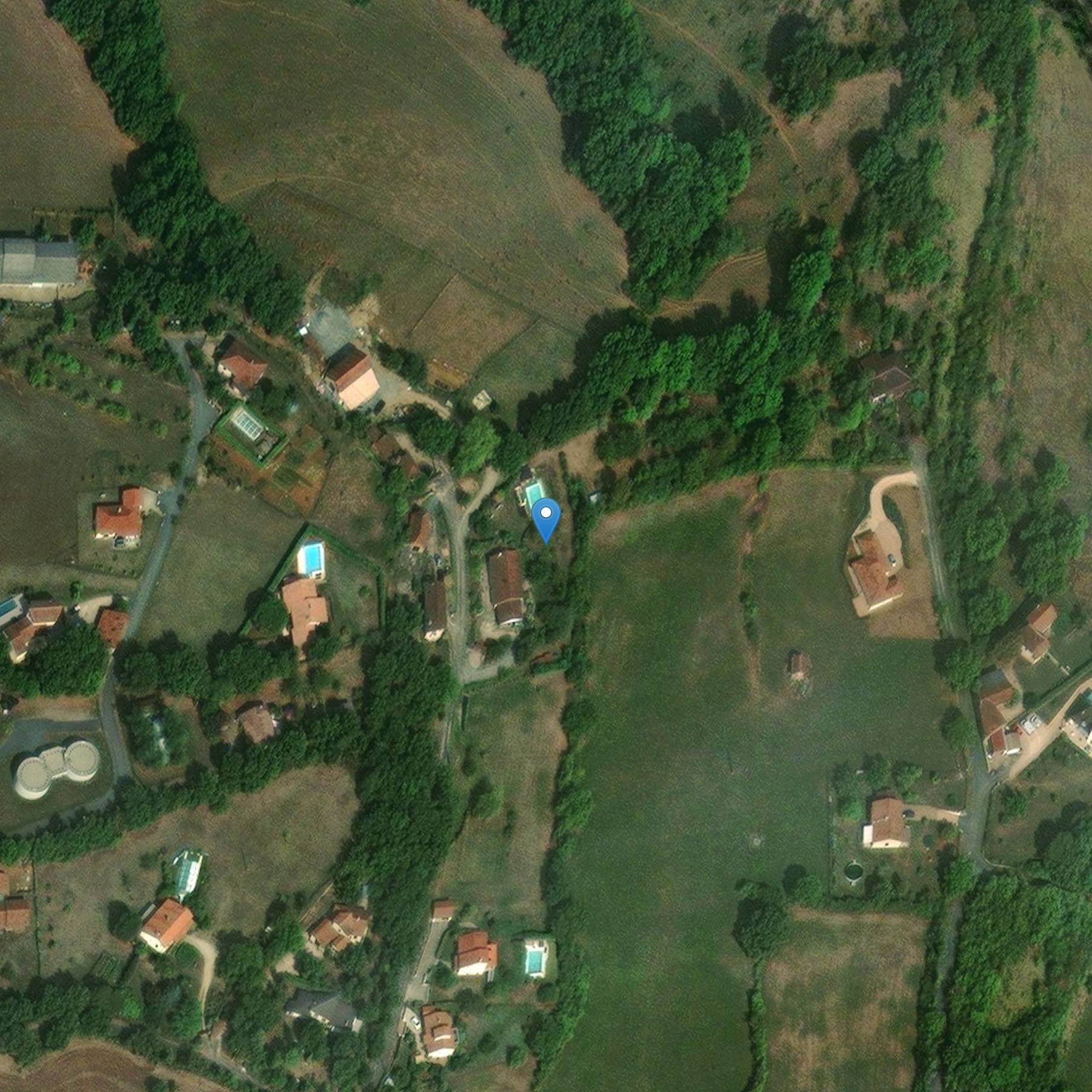 Photo de Obelisco da Lissac a Figeac