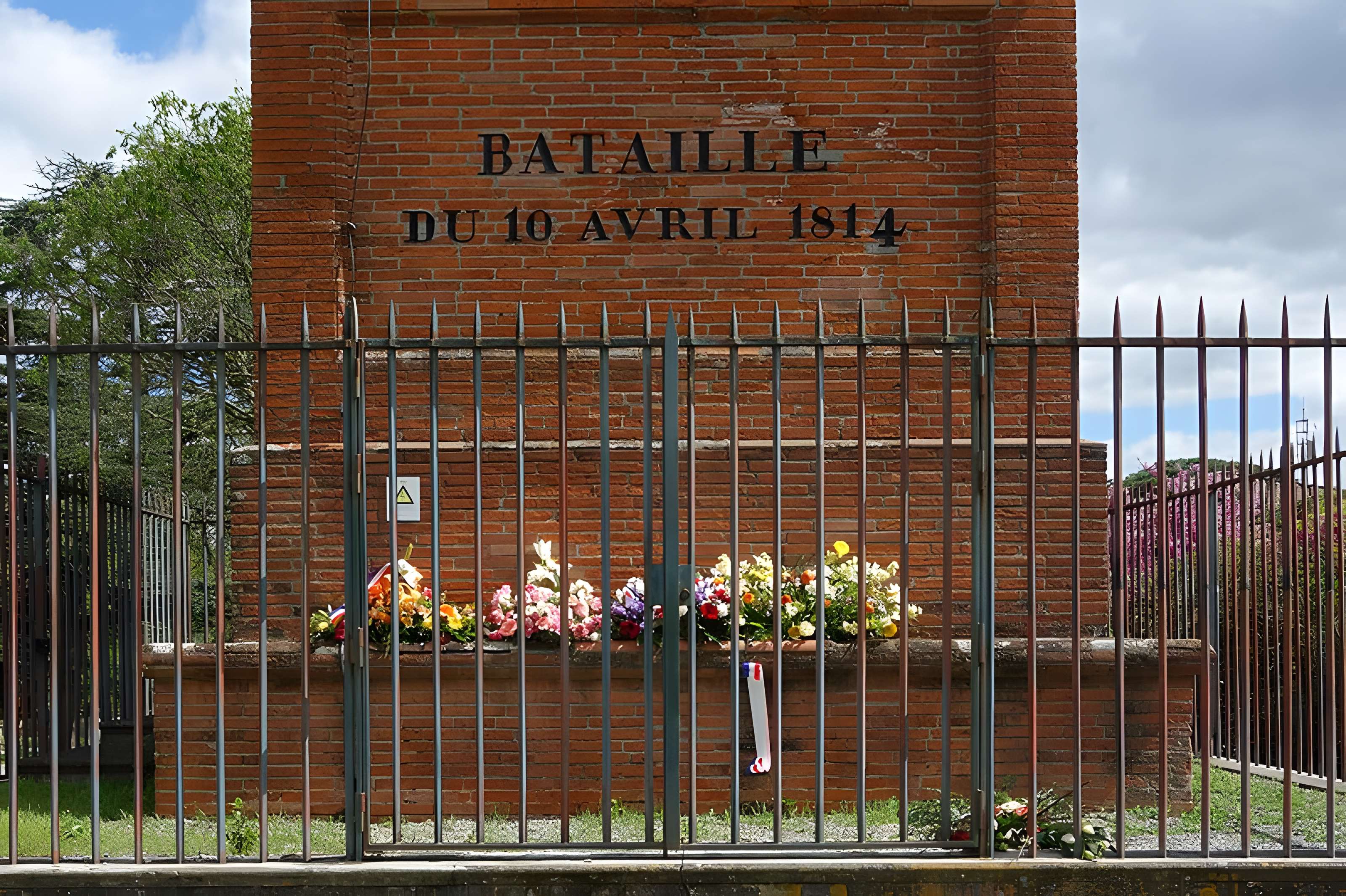 Obélisque du 10 avril 1814 de Toulouse 