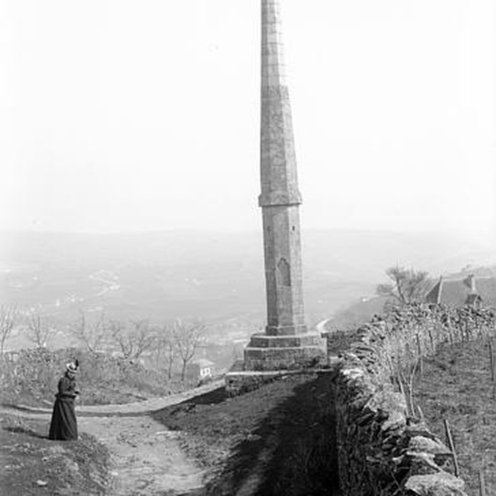 Photo de Obélisque du Cingle à Figeac