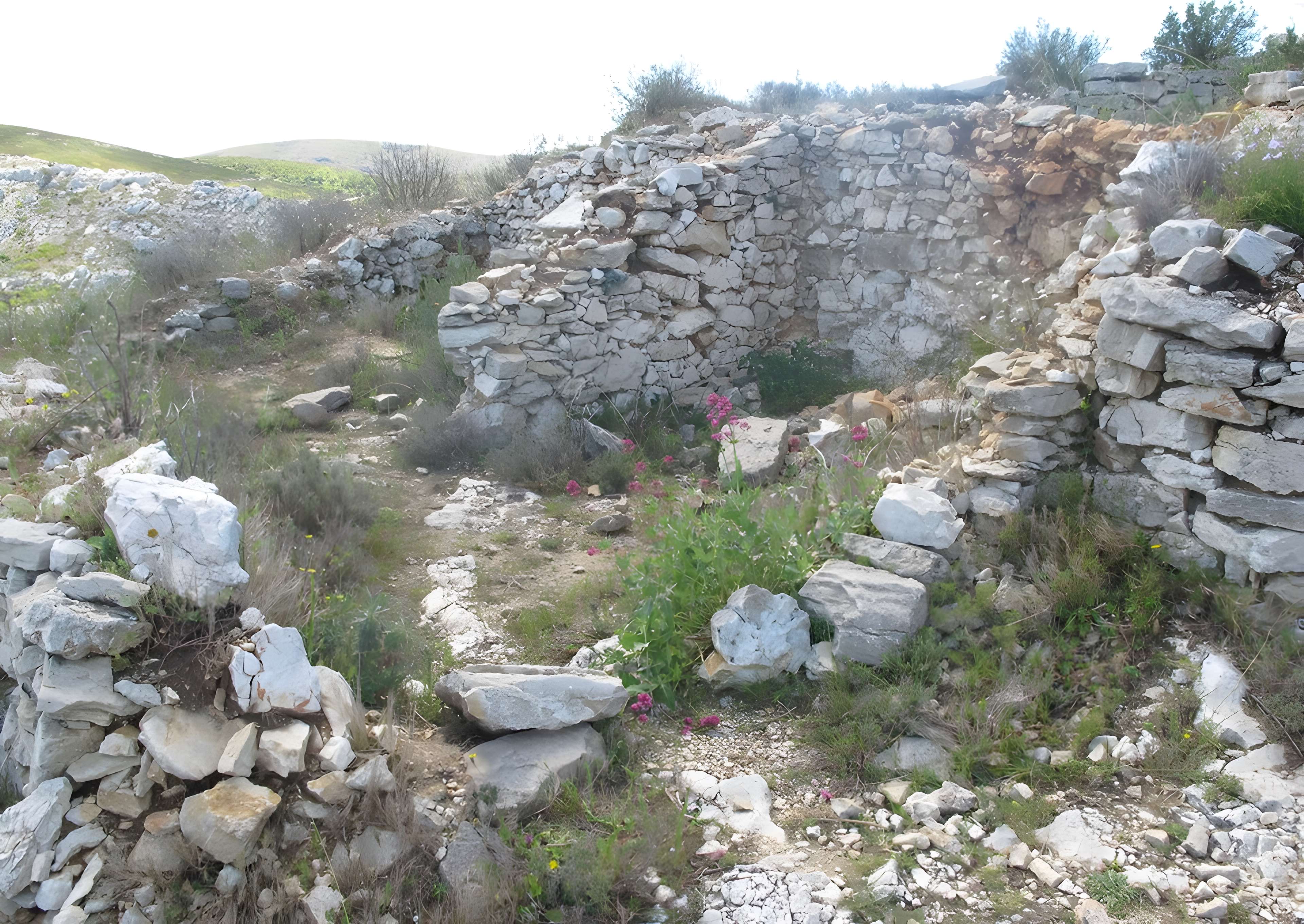 Oppidum de la Cloche des Pennes-Mirabeau