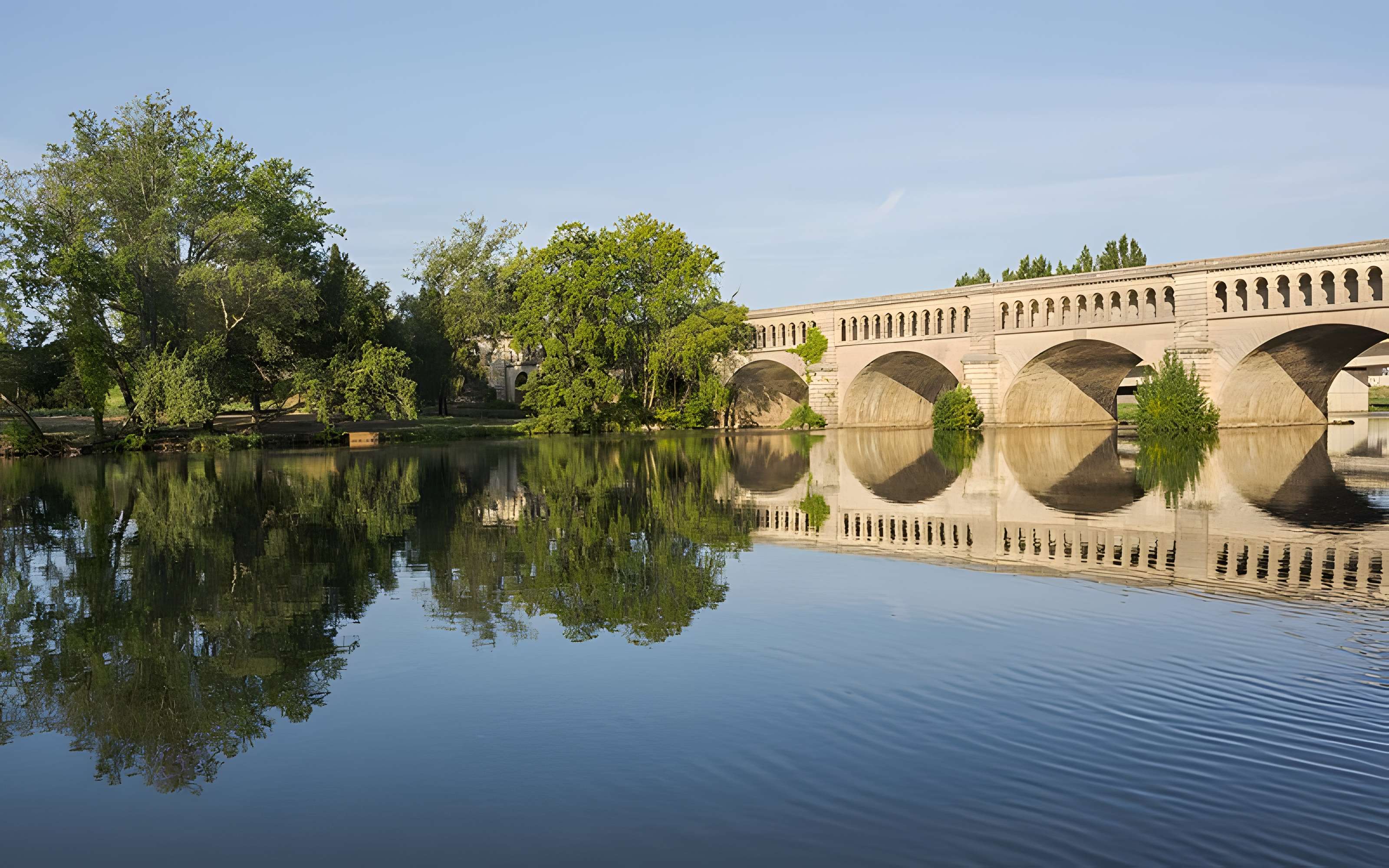 Canal du Midi : Pont-canal de l'Orb