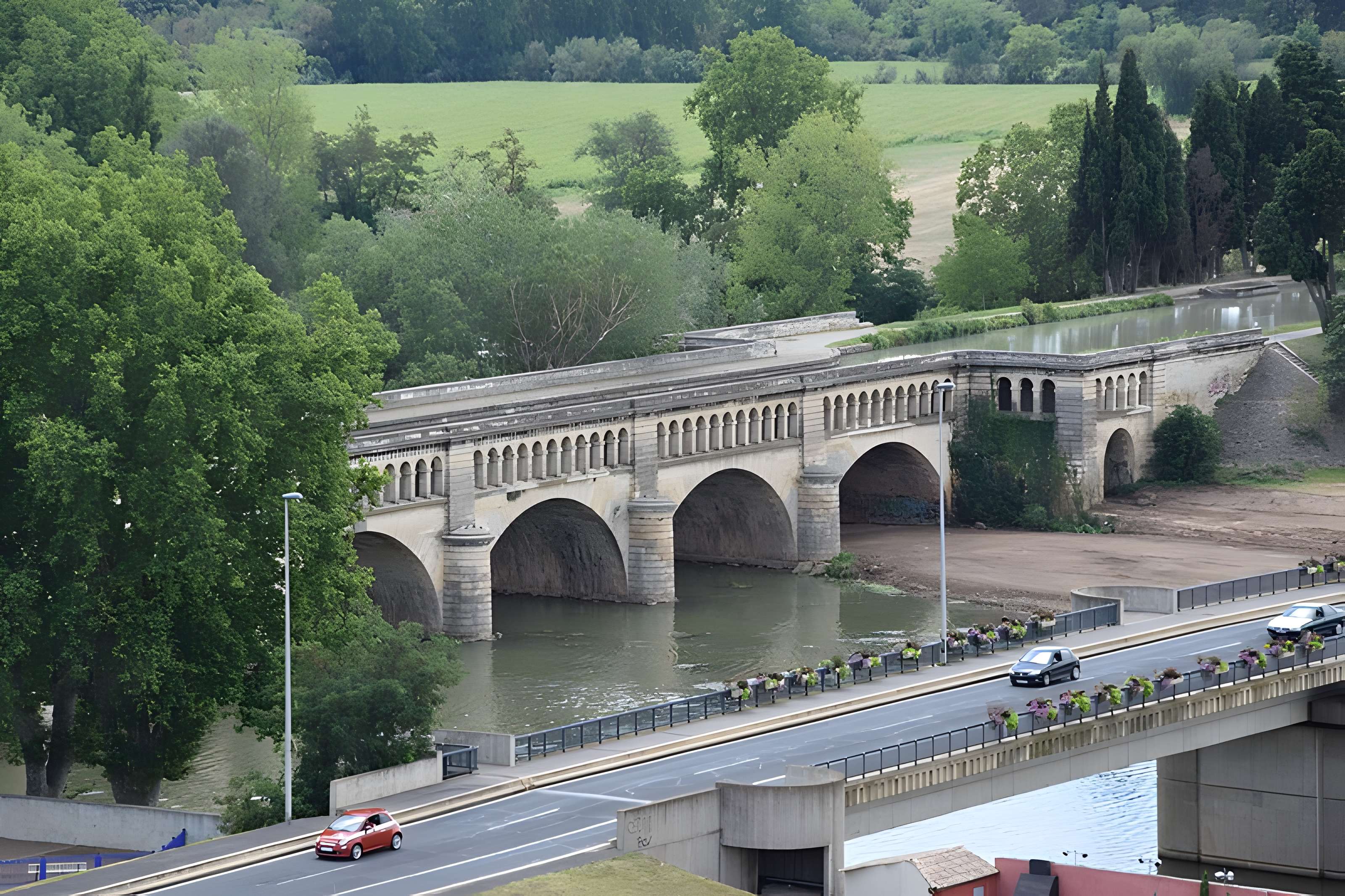 Canal du Midi : Pont-canal de l'Orb