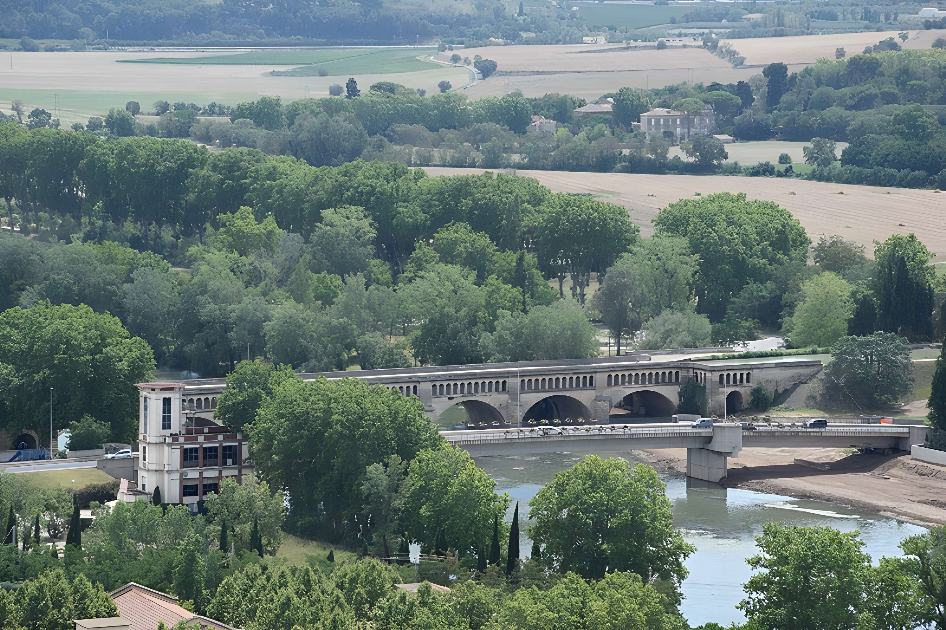 Canal du Midi : Pont-canal de l'Orb