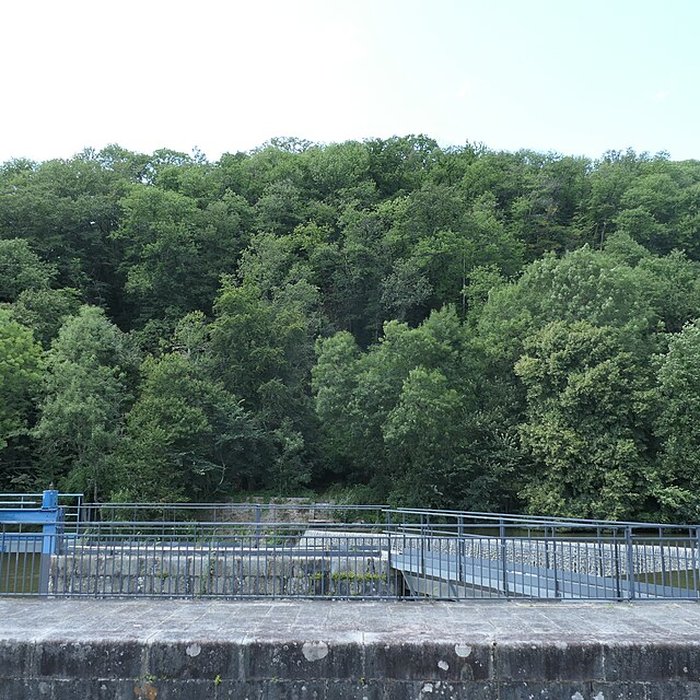 Photo de Oppidum du Château Meignan à Saint-Jean-sur-Mayenne