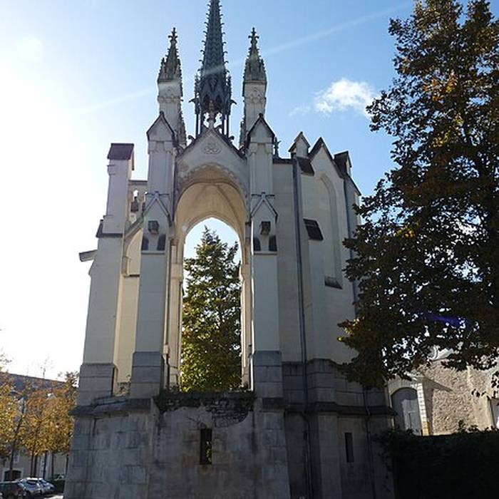 Photo de Oratoire dit chapelle Notre-Dame-de-Pitié à Angers