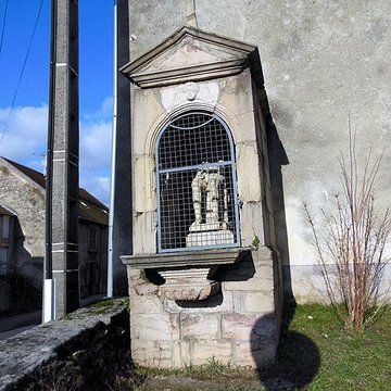 Oratoire du Dieu-de-Pitié et 2 croix de Moissey